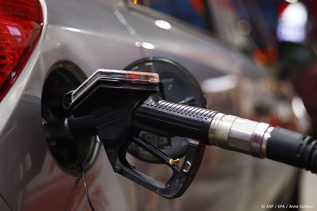 Benzineprijs Duitsland naar record, diesel bijna op hoogtepunt