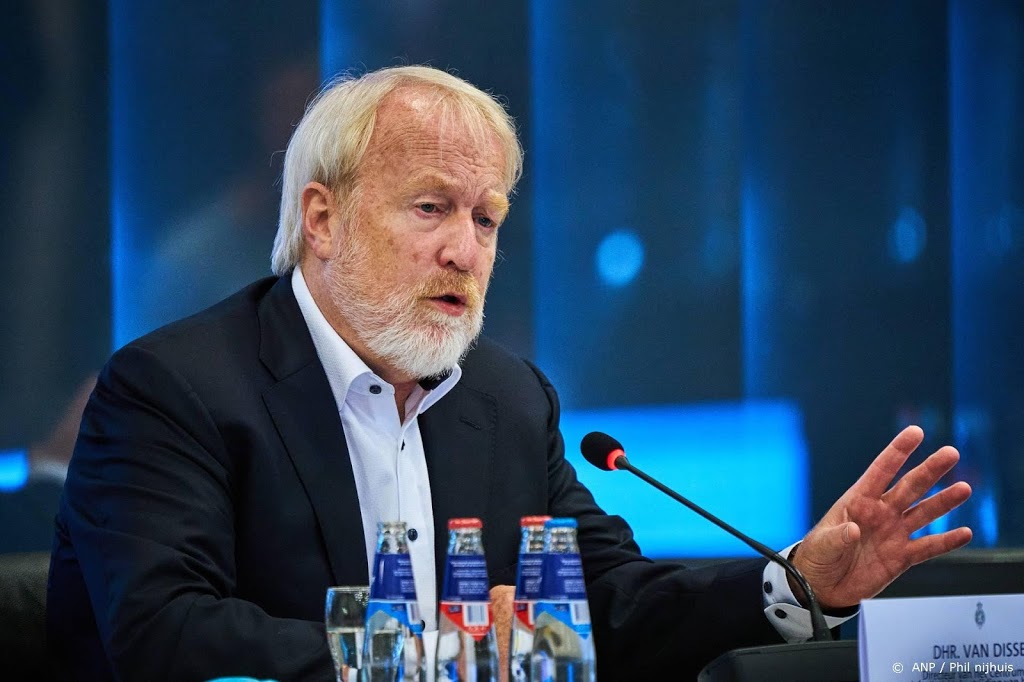 Van Dissel: nieuwe maatregelen worden stuk minder goed nageleefd