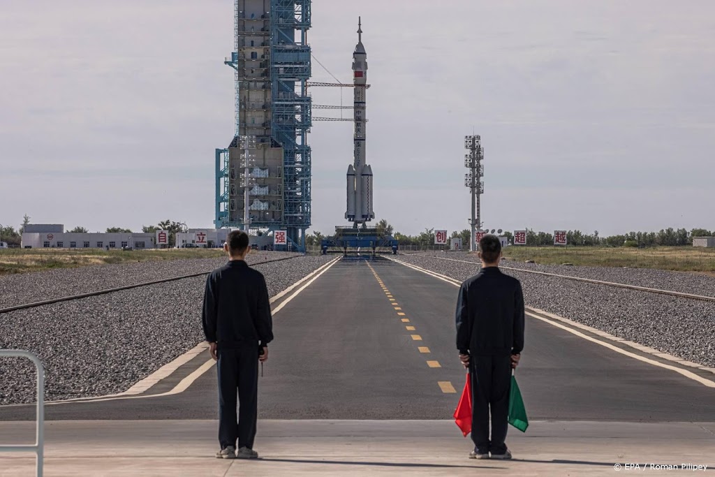 China stuurt nieuwe bemanning naar ruimtestation Hemels Paleis