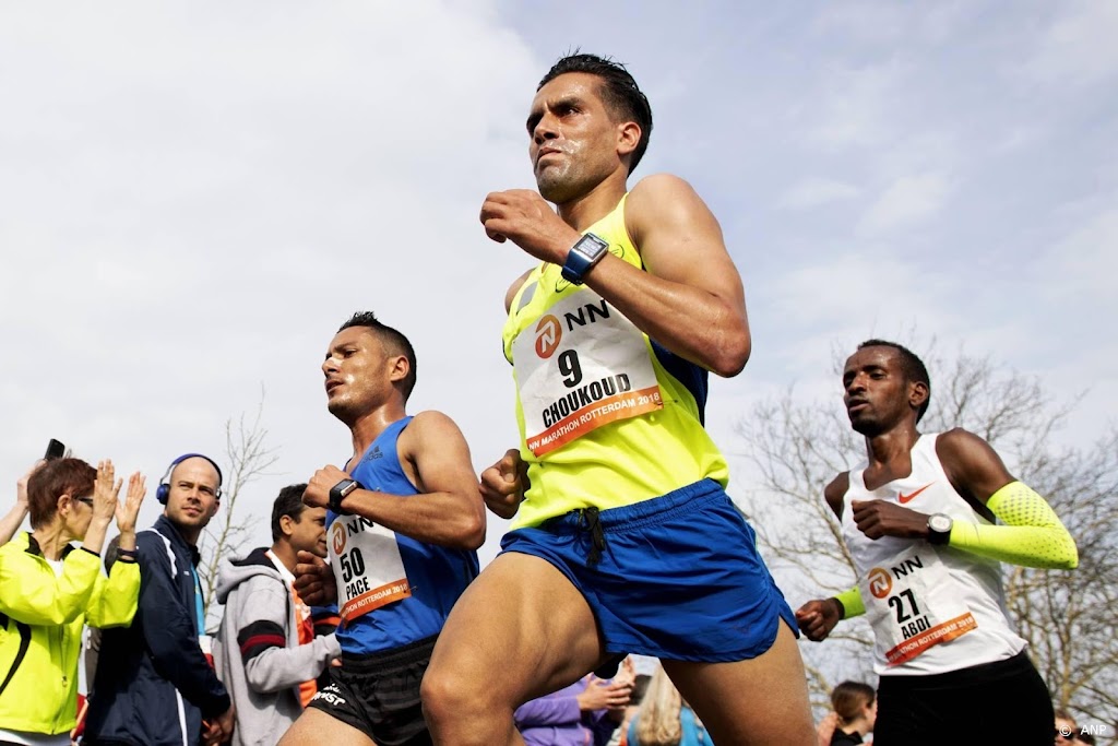 Choukoud 'in bloedvorm' mikt in marathon Amsterdam op 18e titel