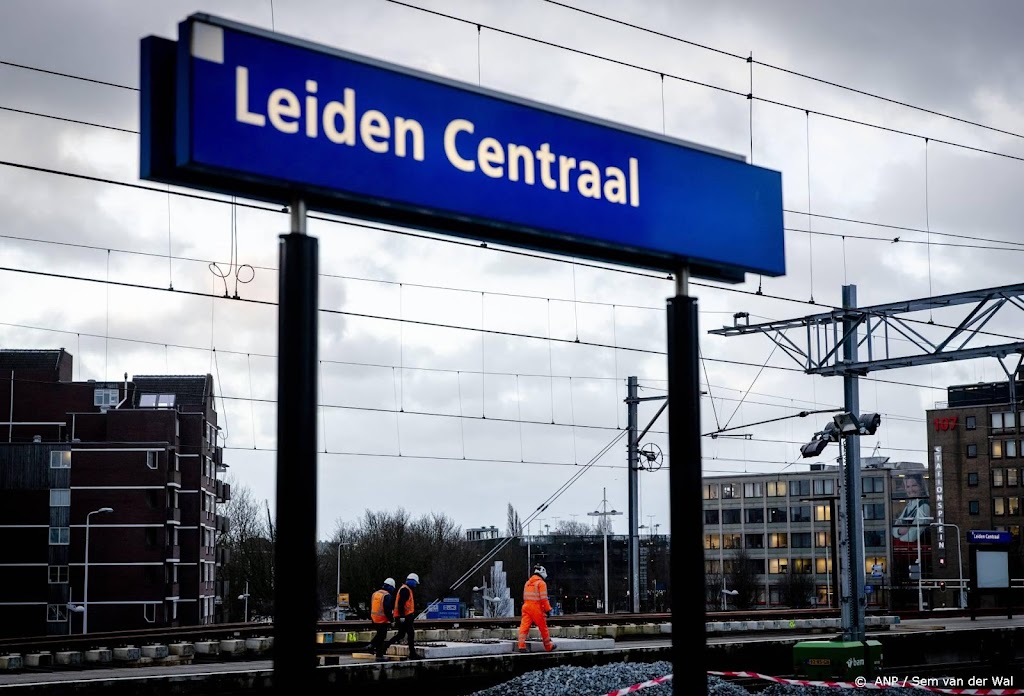 Treinverkeer tussen Schiphol en Leiden weer beperkt opgestart