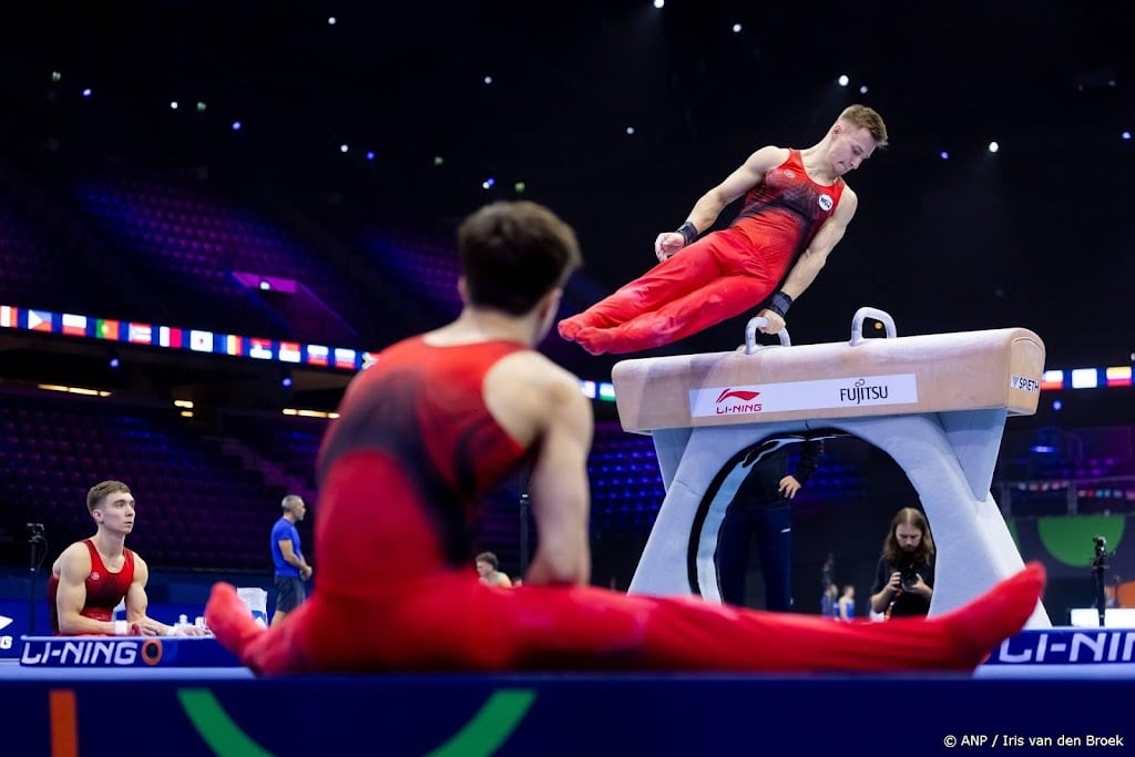 Drie Russische turners bij podiumtraining WK