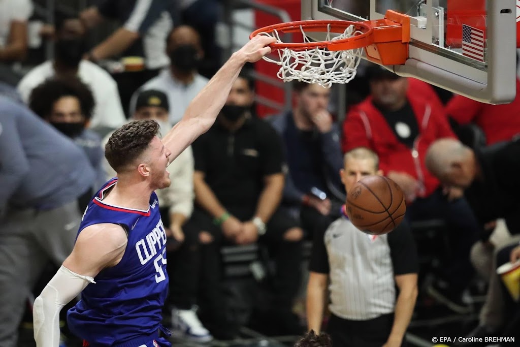 Opmars basketballers Clippers duurt voort
