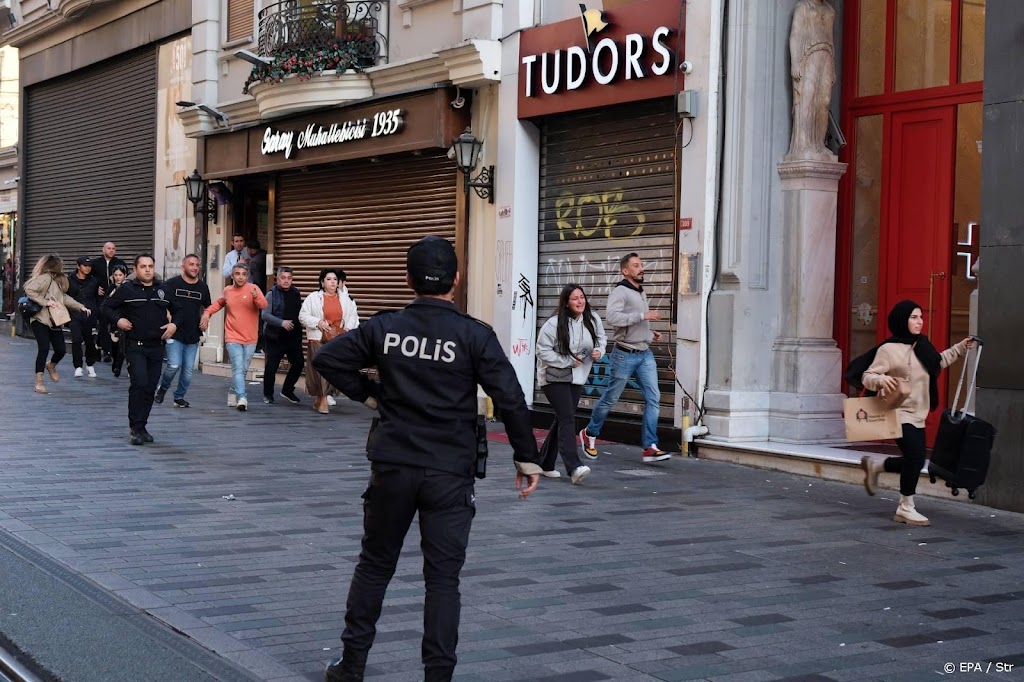 Tientallen arrestaties na aanslag Istanbul