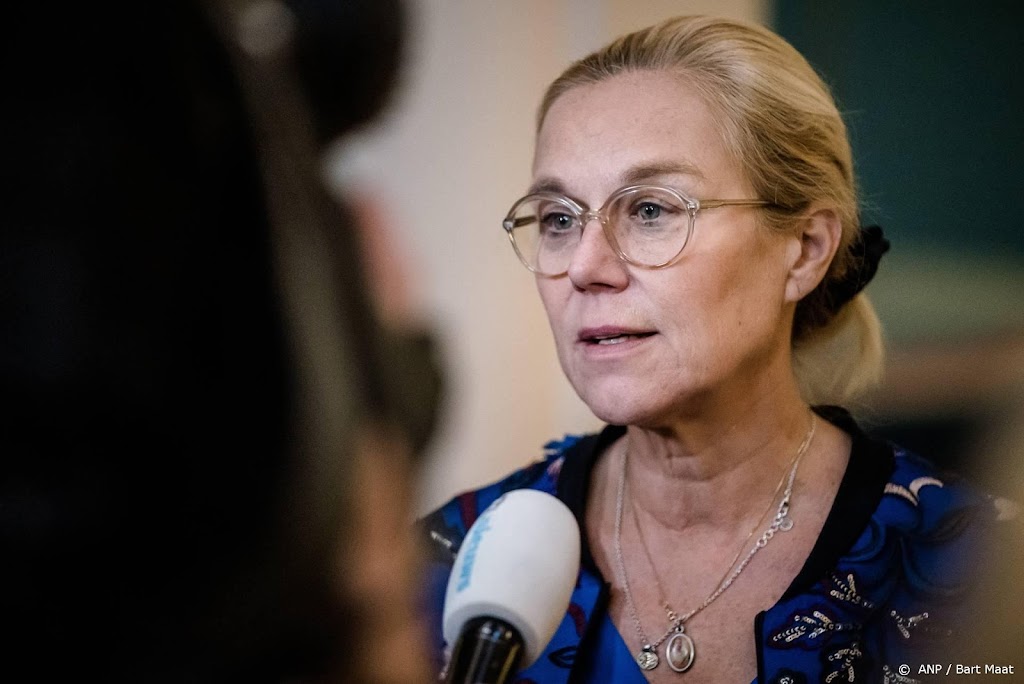 Kaag past Balkanreis aan omdat Helder regeringstoestel gebruikt
