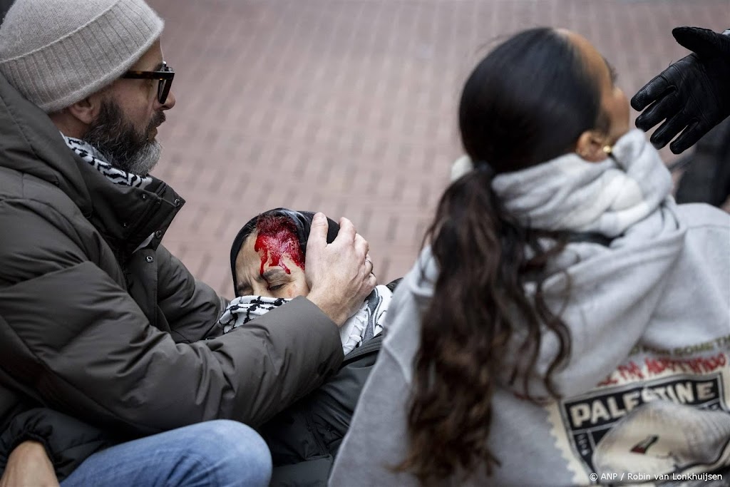 Medici ernstig bezorgd over politiegeweld in Amsterdam