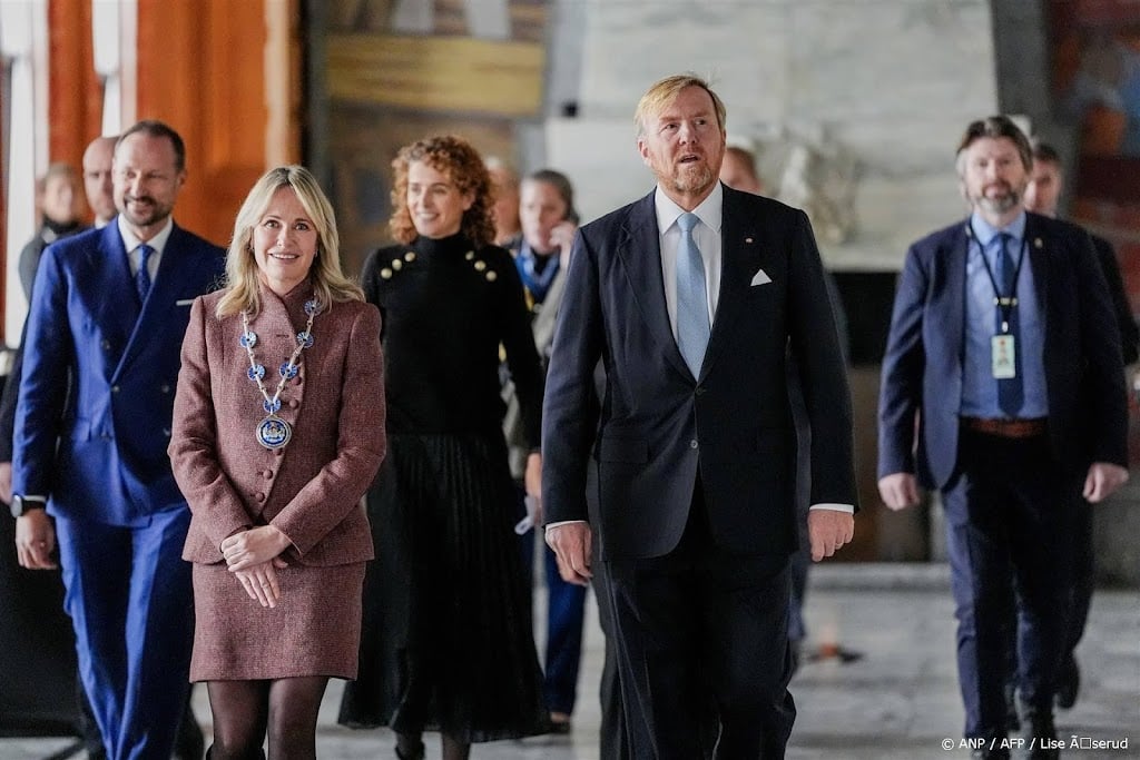 Koning over onrust Amsterdam: doet me pijn te zien wat er gebeurt