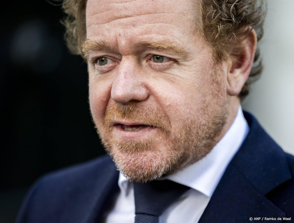 Van Weel komt iets later met plan voor aanpak antisemitisme
