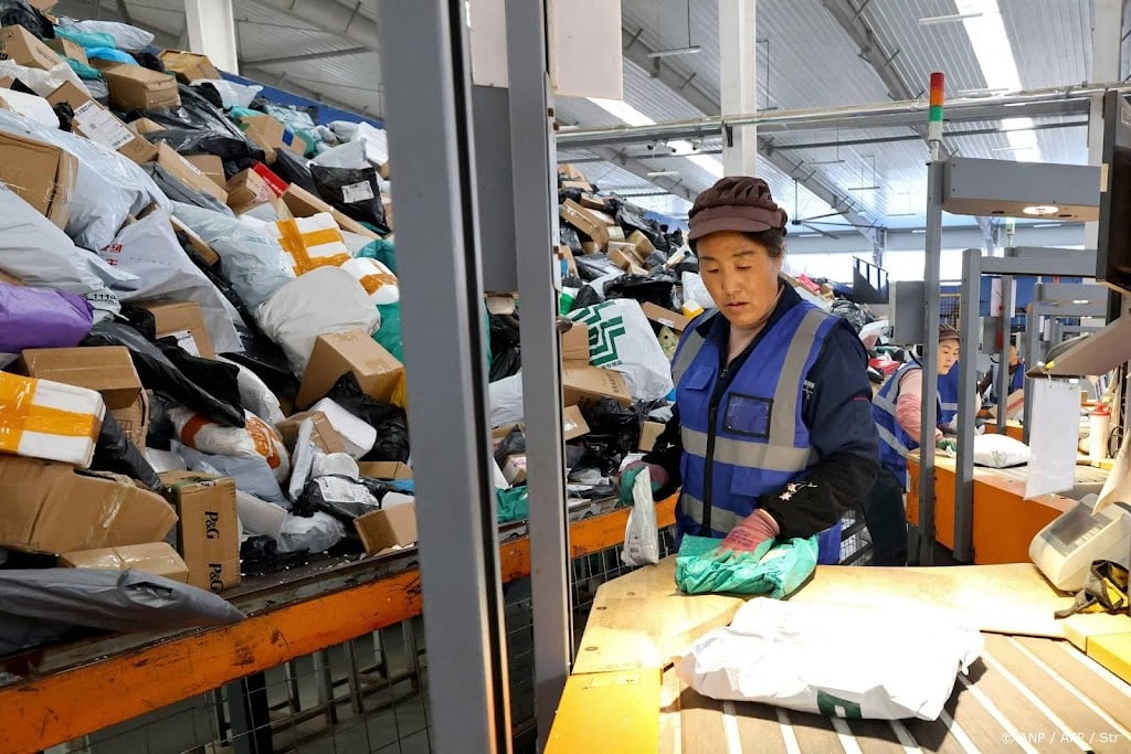 Chinese economie vertraagt door lagere investeringen en productie