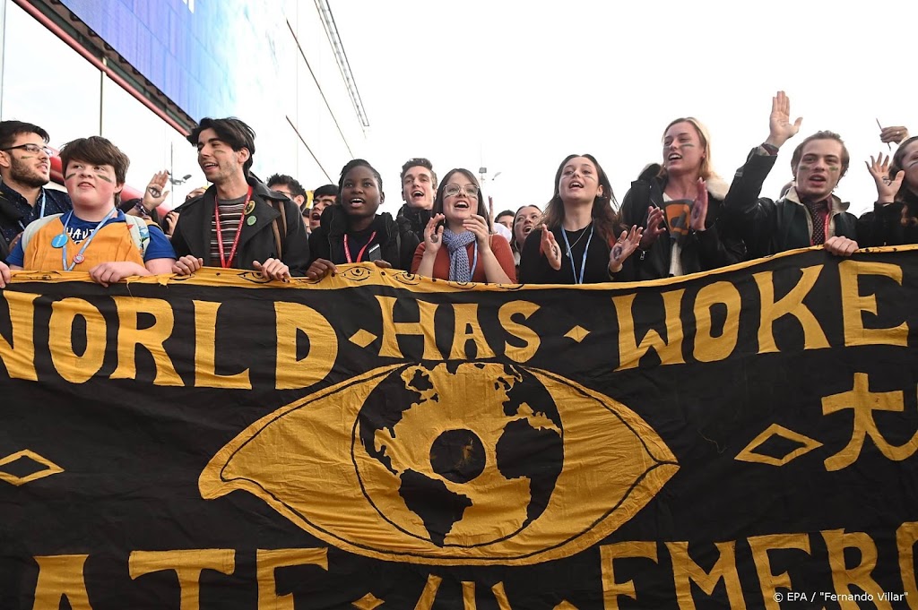 Klimaatactivisten tonen frustratie in Madrid