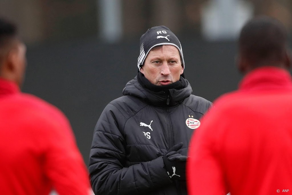 PSV-trainer Schmidt ziet mogelijkheden tegen Olympiakos