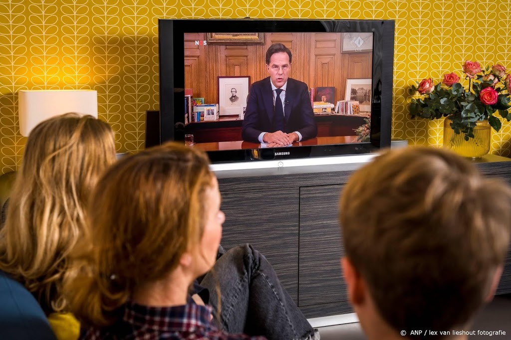 Premier Rutte: Onderwijs op afstand wordt de norm