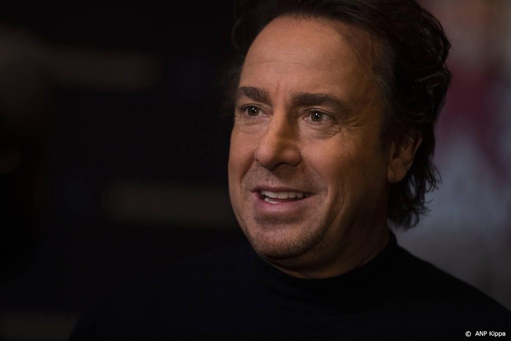 OM: aangifte tegen Marco Borsato om onzedelijke betastingen