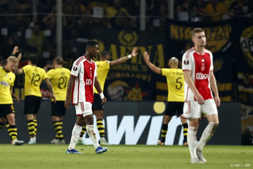 Ajax moet winnen van AEK voor plek in Conference League