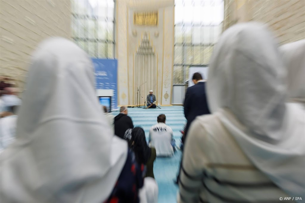 Duitsland leidt imams op om geestelijken uit Turkije te vervangen