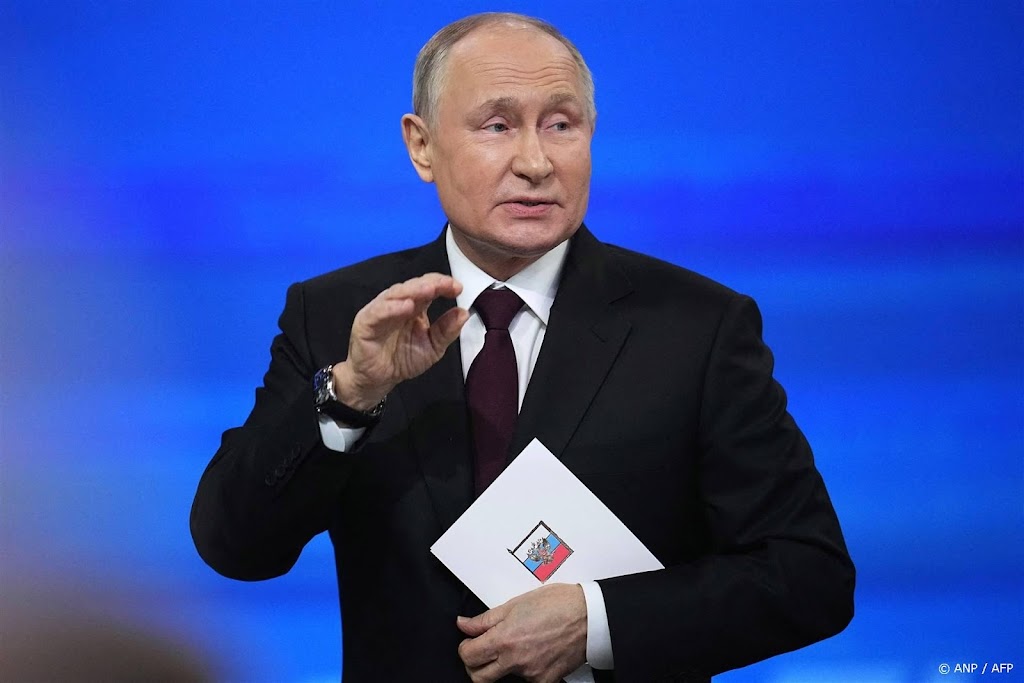 Poetin krijgt vragen van computer-Poetin