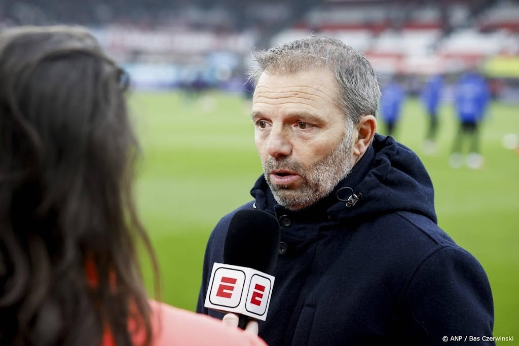 Heerenveen voorbij Sparta na ruime zege op Het Kasteel