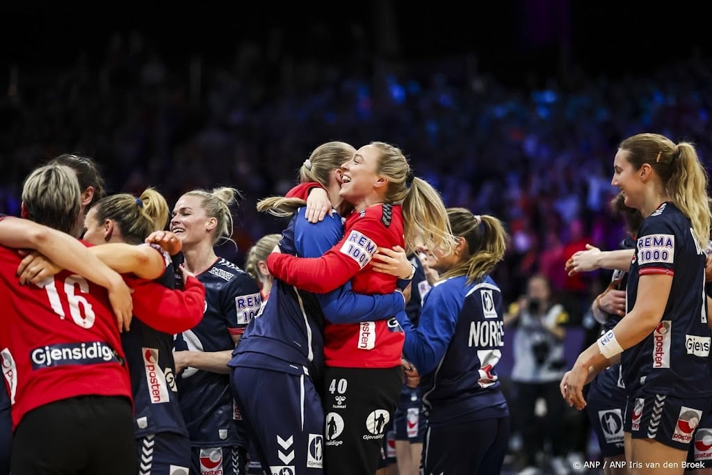Handbalsters Noorwegen veroveren in Rotterdam vijfde wereldtitel