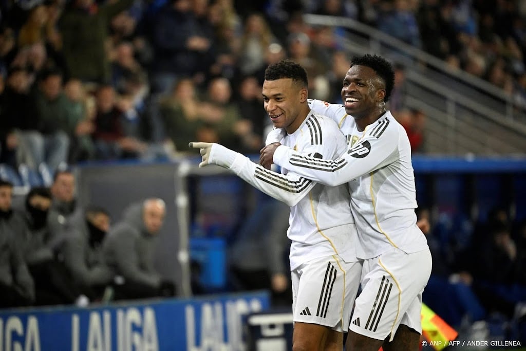 Real Madrid en Alonso boeken belangrijke zege bij Alavés