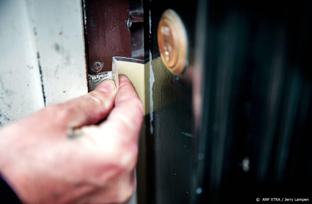 Politie ziet forse afname aantal woninginbraken in 2020