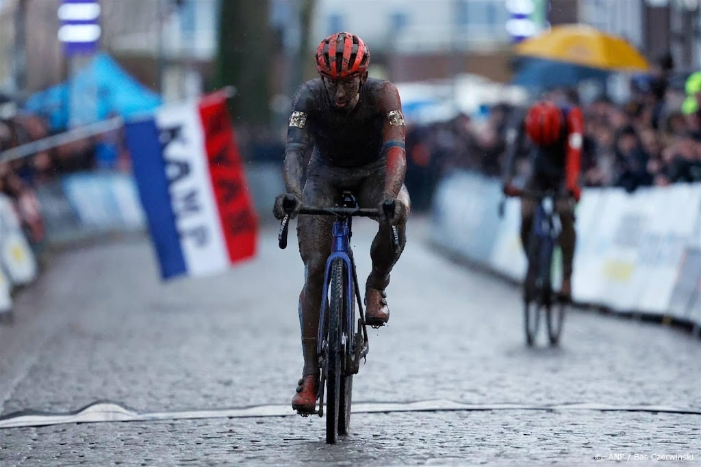 Veldrijder Van der Haar voor vierde keer Nederlands kampioen