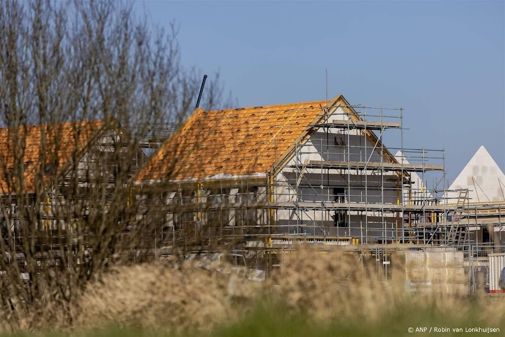 Verkoop nieuwbouwhuizen met ruim twee derde gestegen