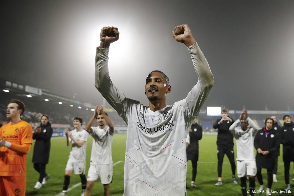 Haller schiet FC Utrecht naar kwartfinales KNVB-beker