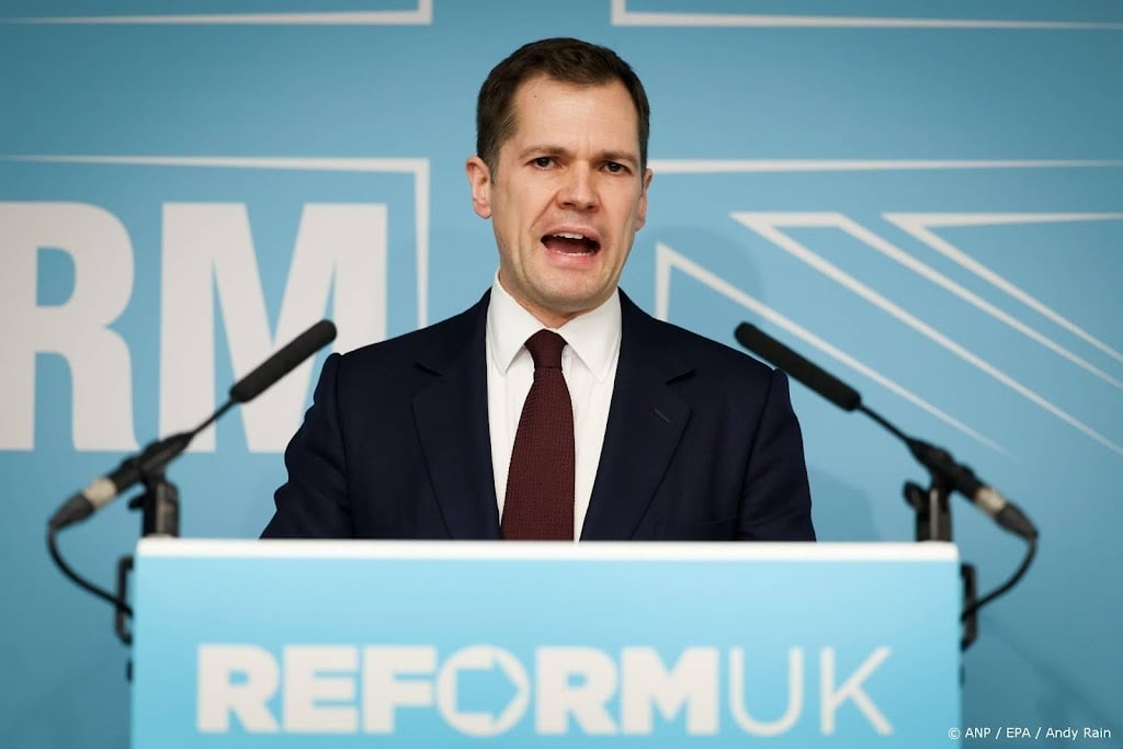 Weer prominent lid Britse conservatieven naar partij Farage