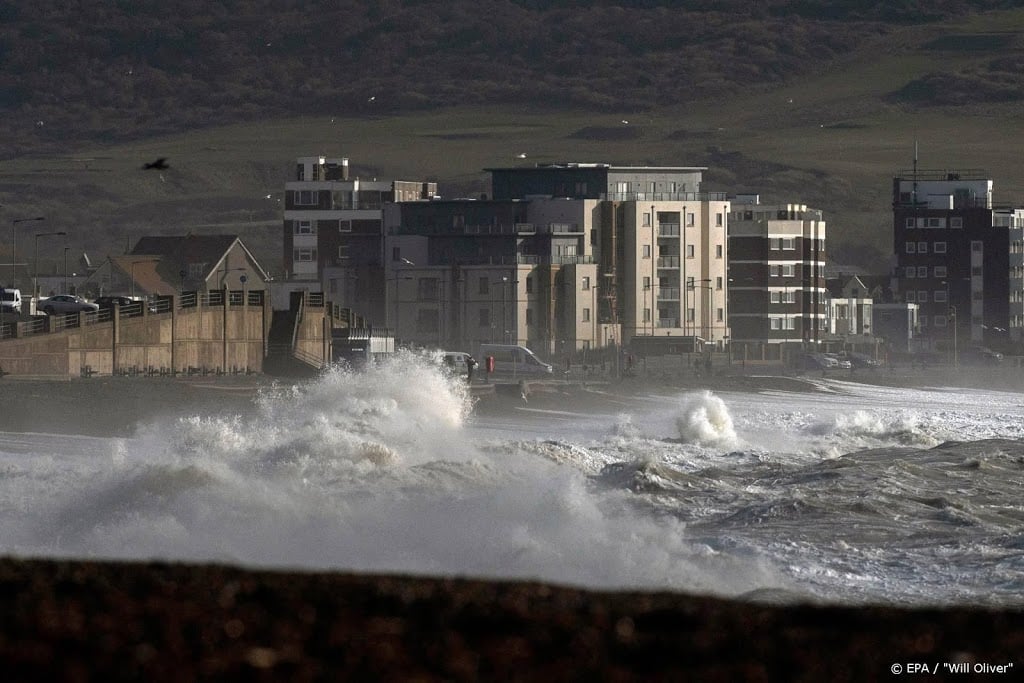 Groot-Brittannië zet zich schrap voor tweede stormweekend