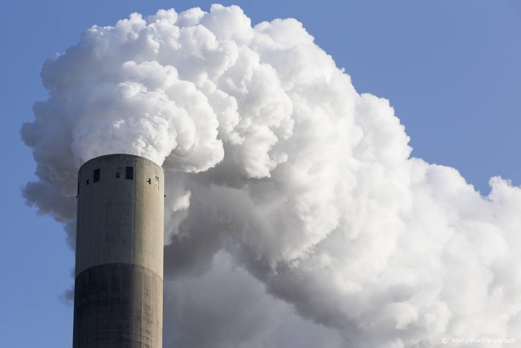 Uitstoot broeikasgassen en vervuilende stoffen blijft dalen