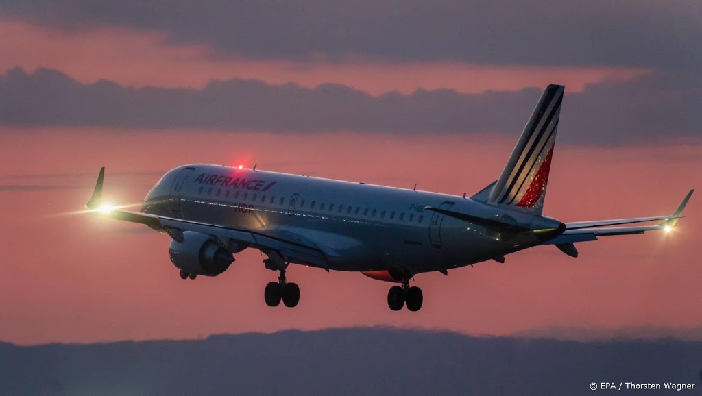 Gesprekken over extra steun voor Air France 'intens' 