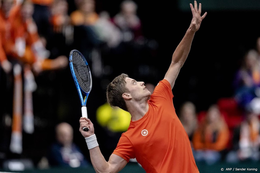 Van Rijthoven verliest in Ahoy van sterk serverende Cressy