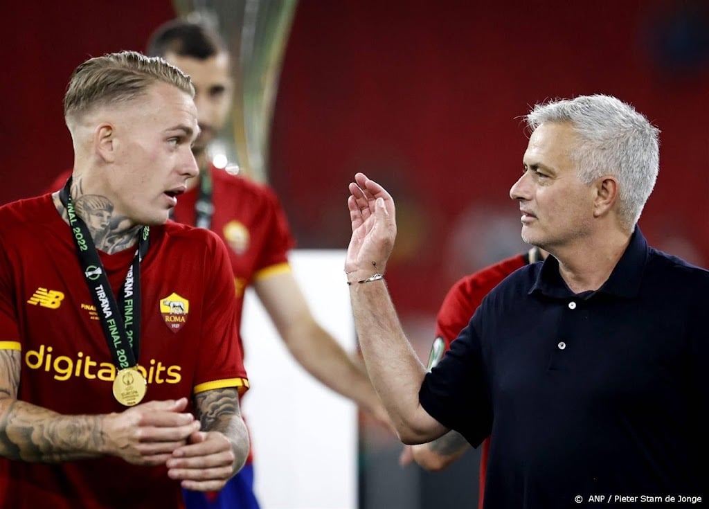 Karsdorp en Mourinho kunnen weer samen verder bij AS Roma