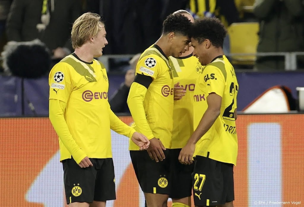 Borussia Dortmund neemt in eerste duel afstand van Chelsea
