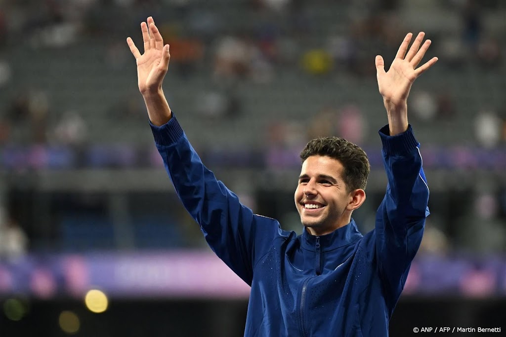 Amerikaan Fisher loopt op 5000 meter opnieuw wereldrecord indoor