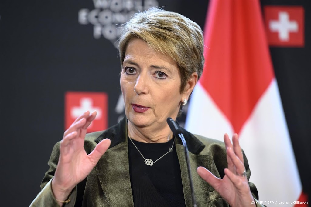Zwitserse president vindt dat Vance voor directe democratie pleit