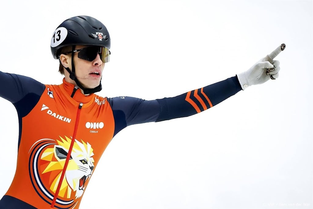 Shorttracker Van 't Wout wint 1500 meter bij World Tour in Milaan
