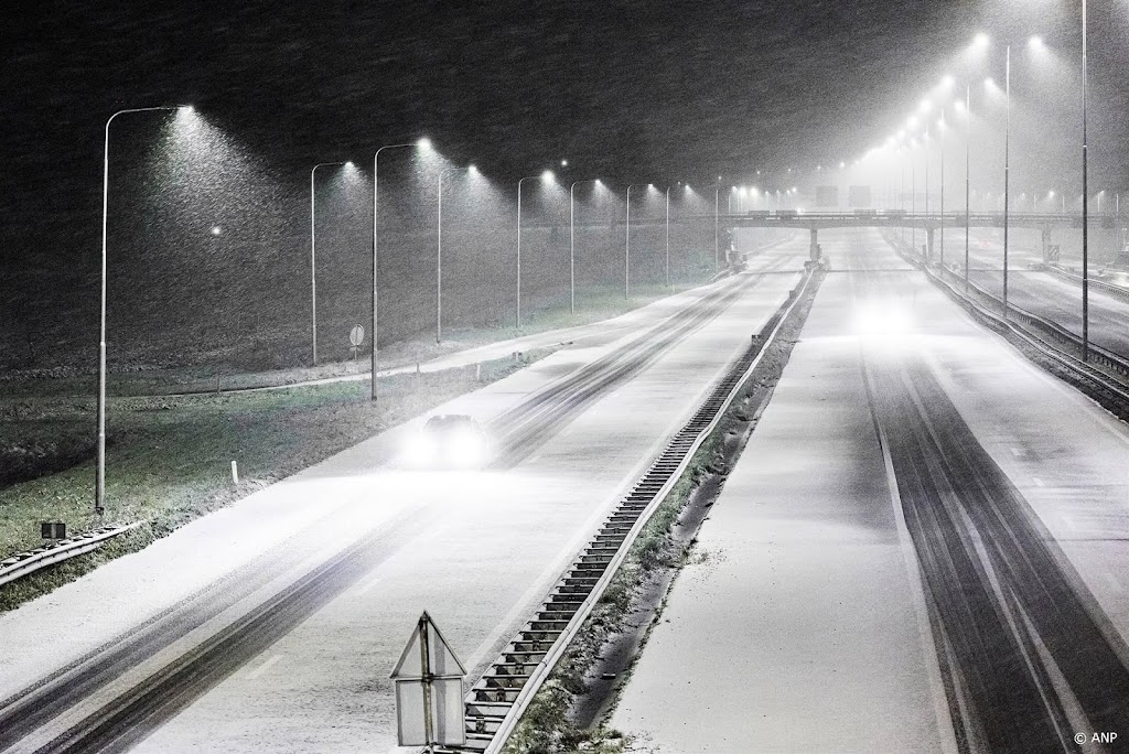Code geel om sneeuwval in kleiner deel land