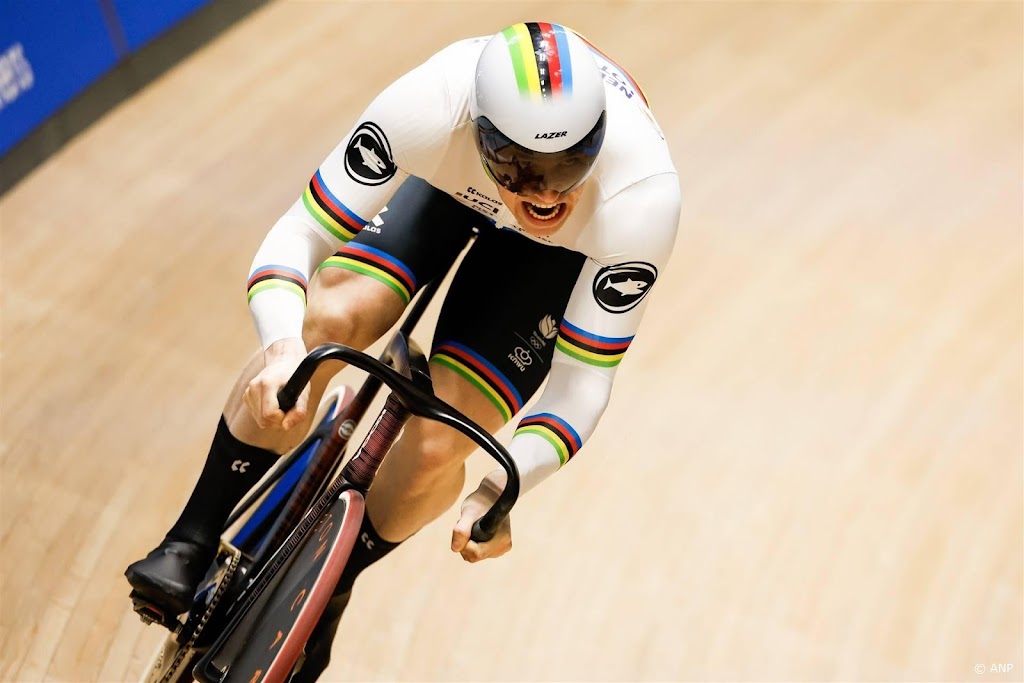 Titelverdediger Lavreysen bij EK naar finale sprinttoernooi 