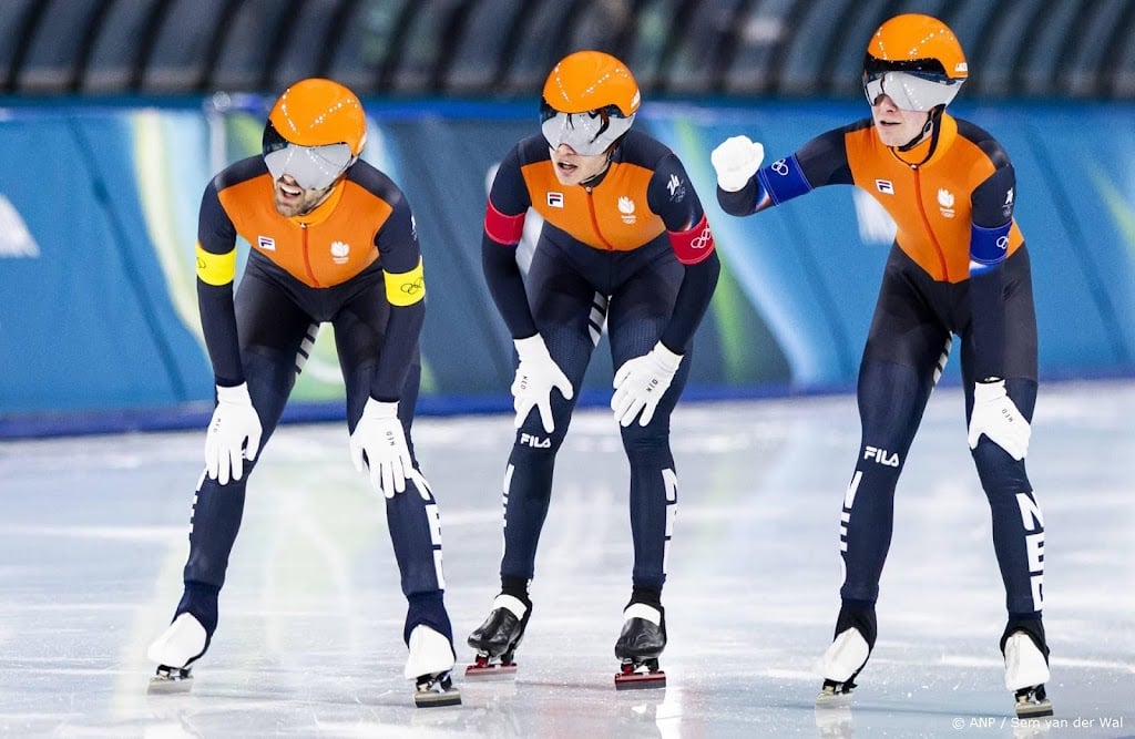 Schaatsers als vierde naar halve finale ploegenachtervolging