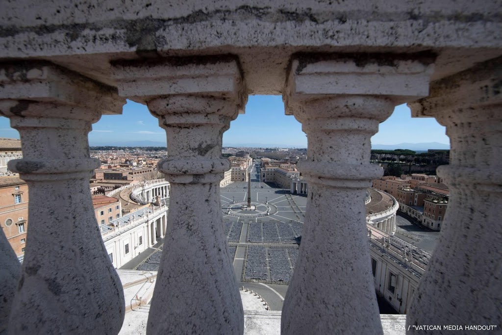 Vaticaan: geen publiek bij paasvieringen vanwege coronavirus