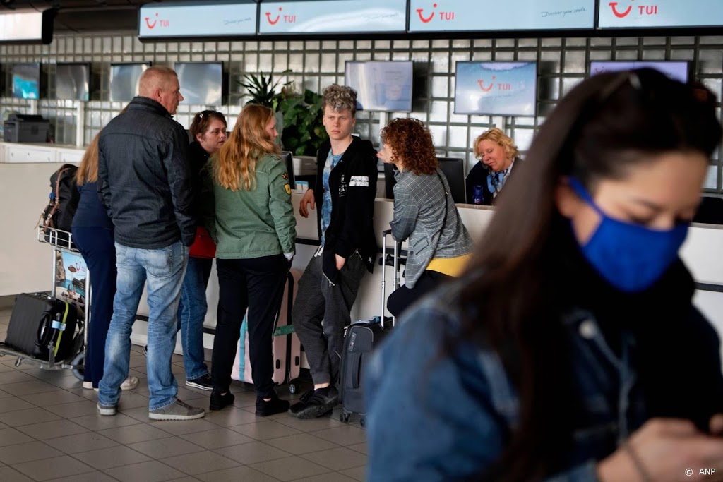 Ook TUI en Sunair stoppen met vakantiereizen