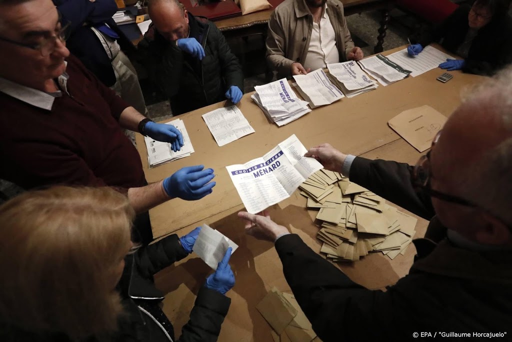 Opkomst Franse gemeenteraadsverkiezingen historisch laag