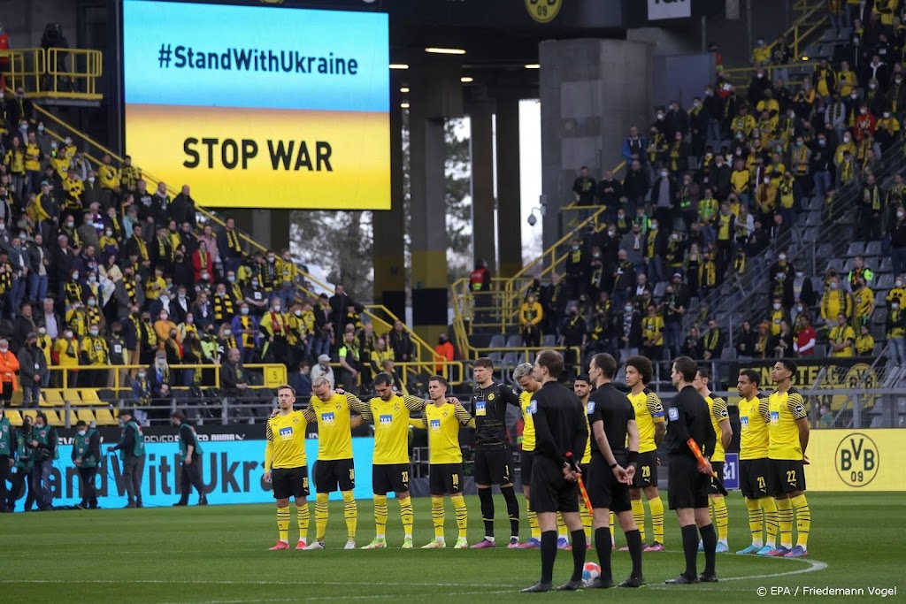 Borussia Dortmund laat twee gevluchte voetballers meetrainen