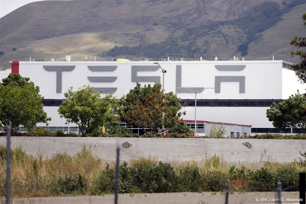Tesla aangeklaagd door auto-eigenaren om hoge onderhoudskosten