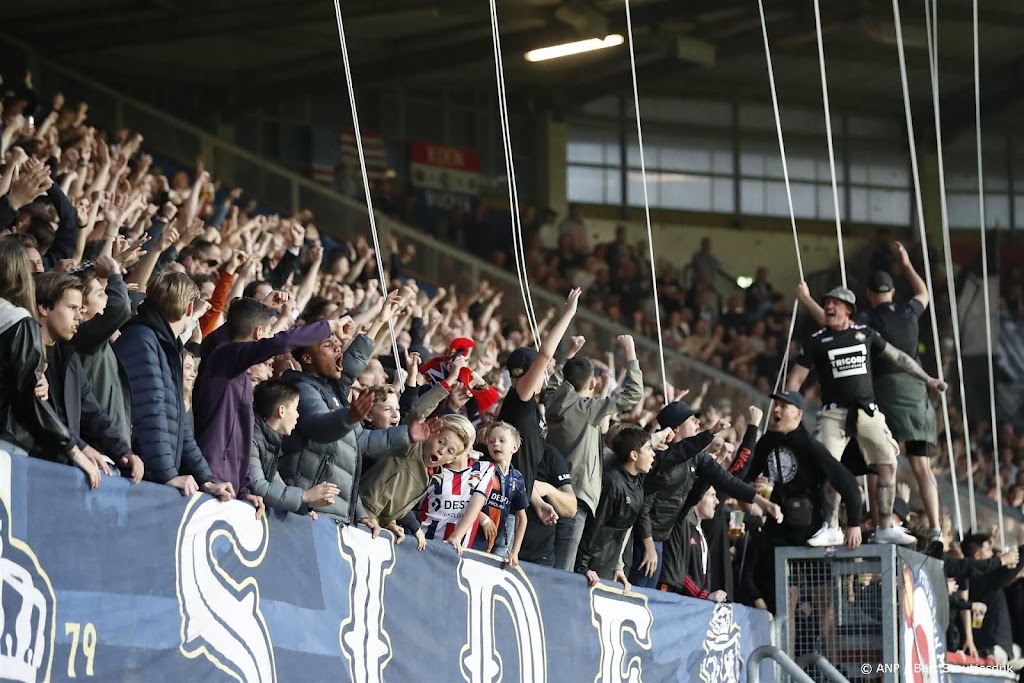 Willem II steviger aan kop na uitzege op FC De Bosch  