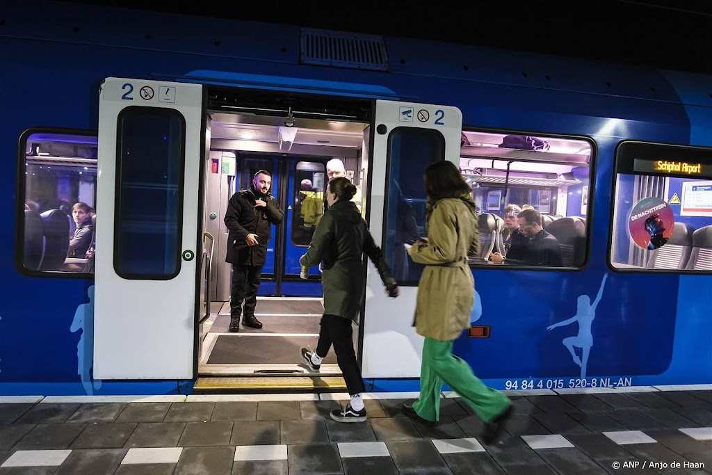 Nieuwe nachttrein Arriva tussen Schiphol en Zwolle 