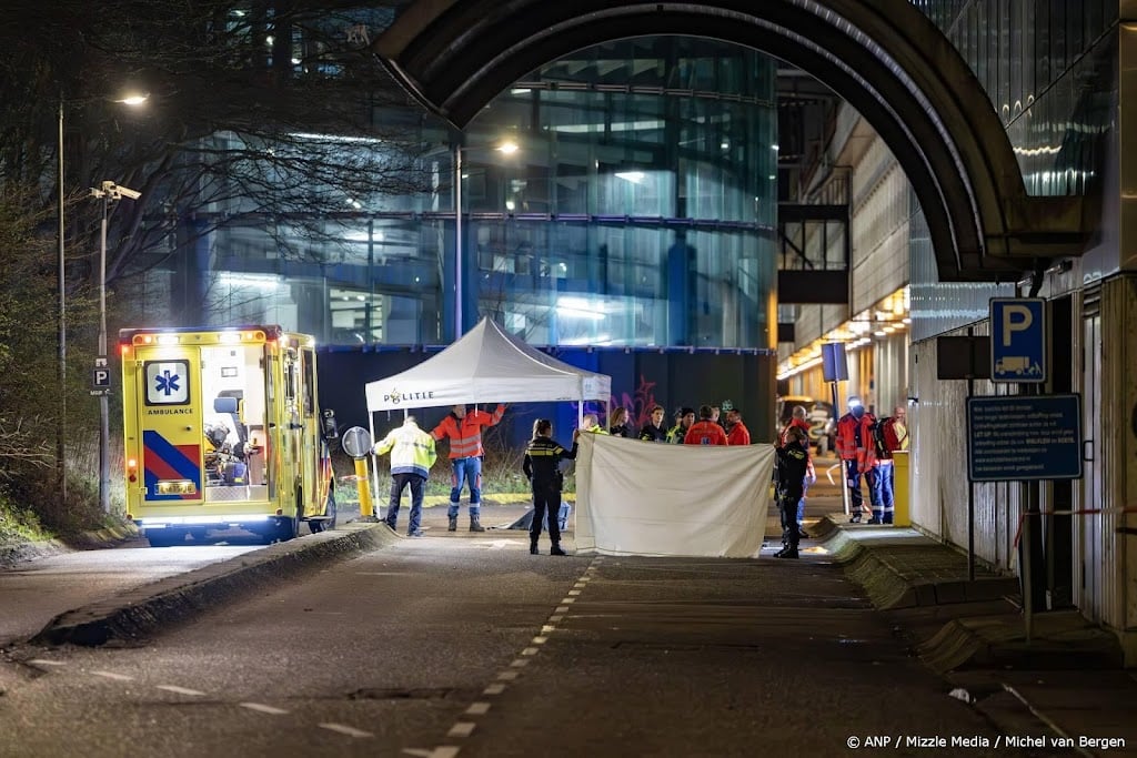 Dode door schietpartij in Amsterdam
