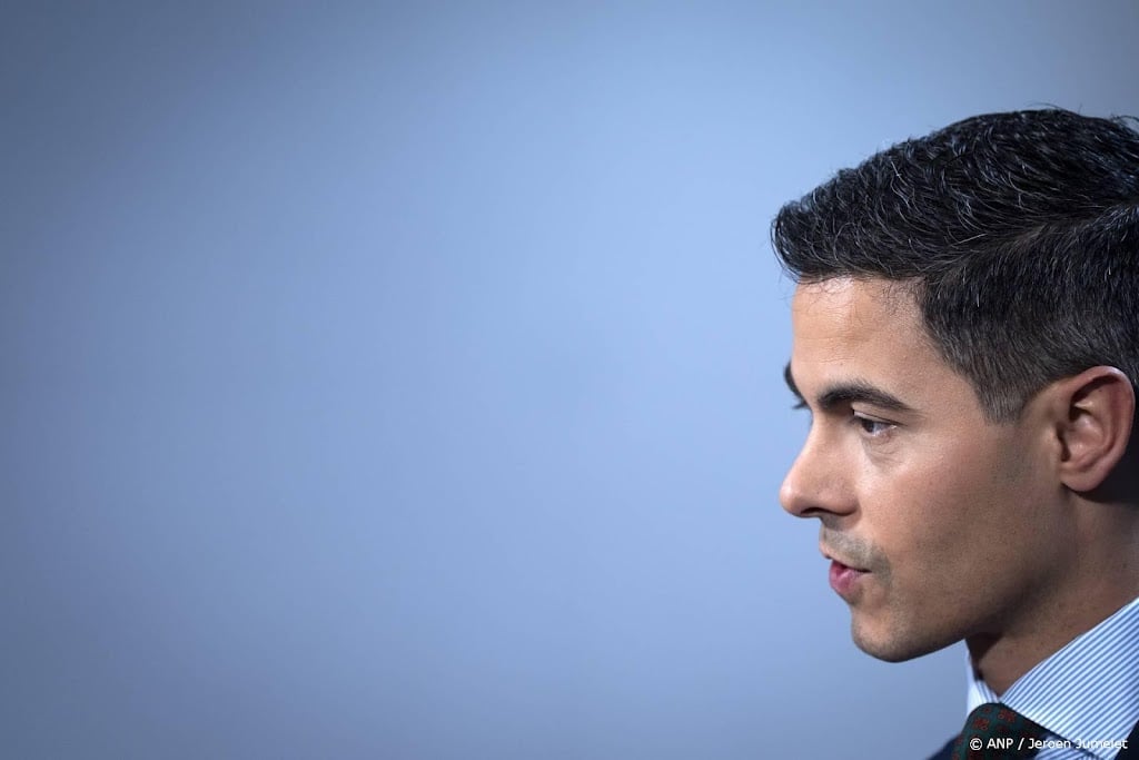 Jetten spreekt maandag met Joodse gemeenschap na explosies