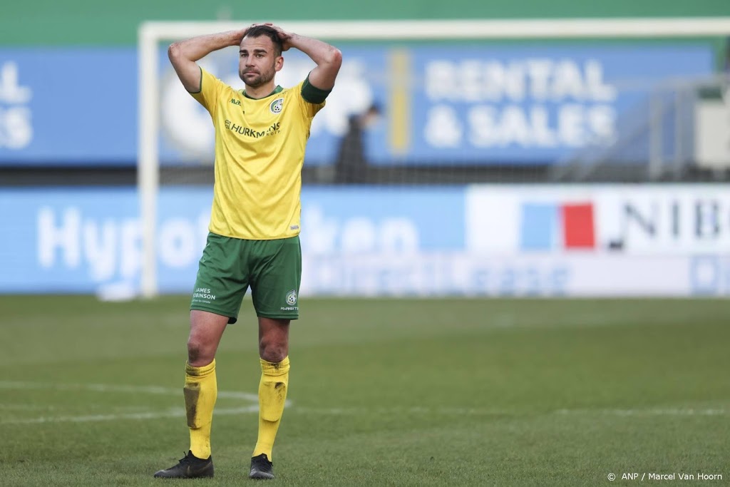Duel schorsing voor Fortuna-speler na kritiek op scheidsrechter